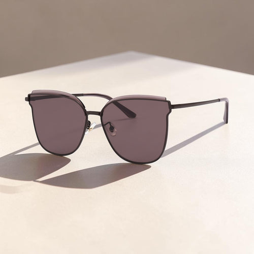 Luxury Oversized Cat-Eye Sunglasses for Women – Minimal Metal Frame UV400 Eyewear